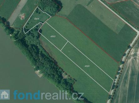 . | Prodej - pozemek, zemědělská půda, 77 070 m²