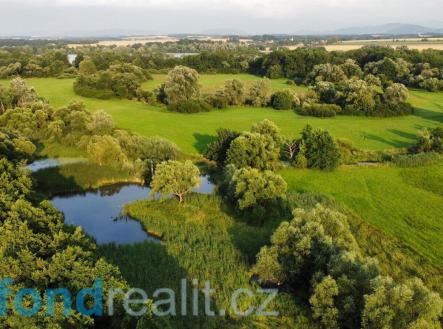 . | Prodej - pozemek, ostatní, 9 886 m²