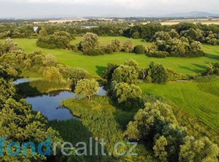 . | Prodej - pozemek, ostatní, 9 886 m²