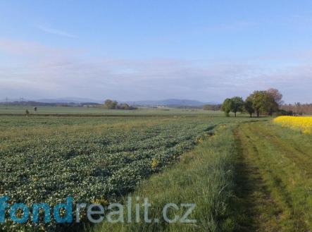 . | Prodej - pozemek, zemědělská půda, 949 m²