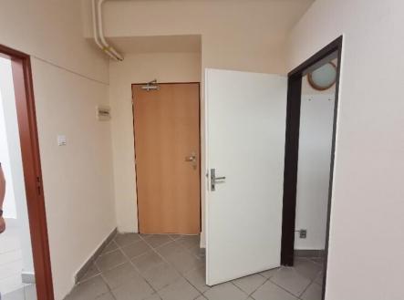 . | Pronájem - obchodní prostor, 50 m²