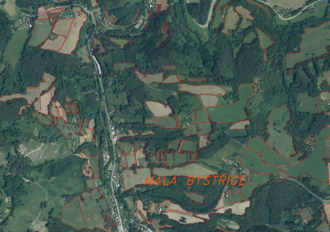 Prodej pozemku Malá Bystřice