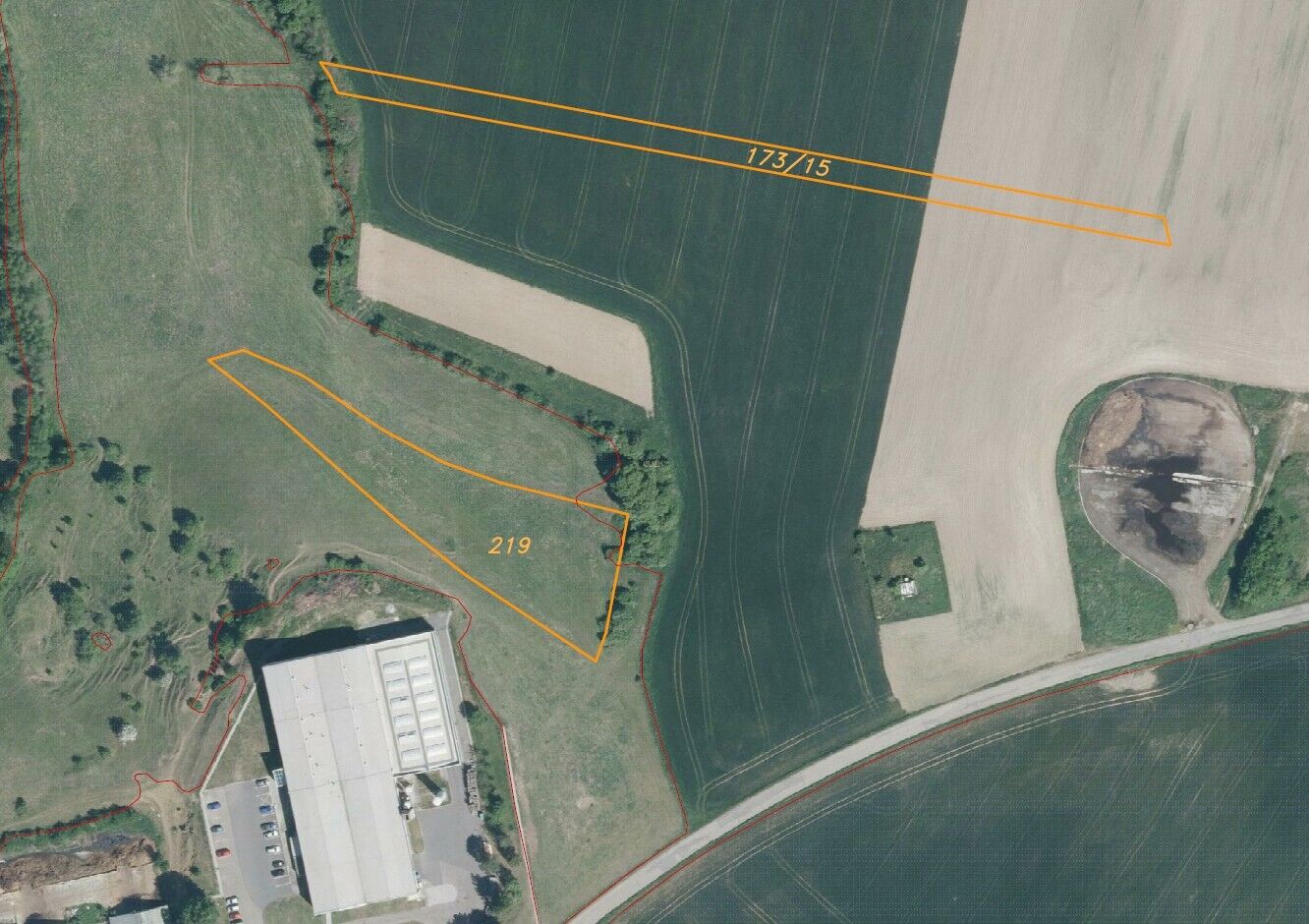 Prodej pozemků Dobrkovice