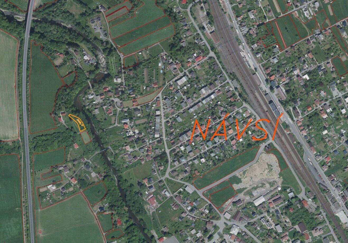 Dražba pozemku Návsí