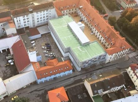Pronájem - obchodní prostor, 277 m²