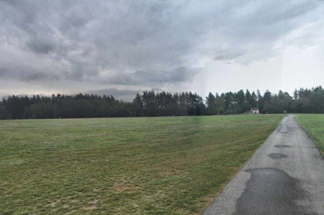 dražba pozemků Radostín u Sychrova