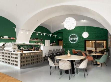 Pronájem - obchodní prostor, 352 m²