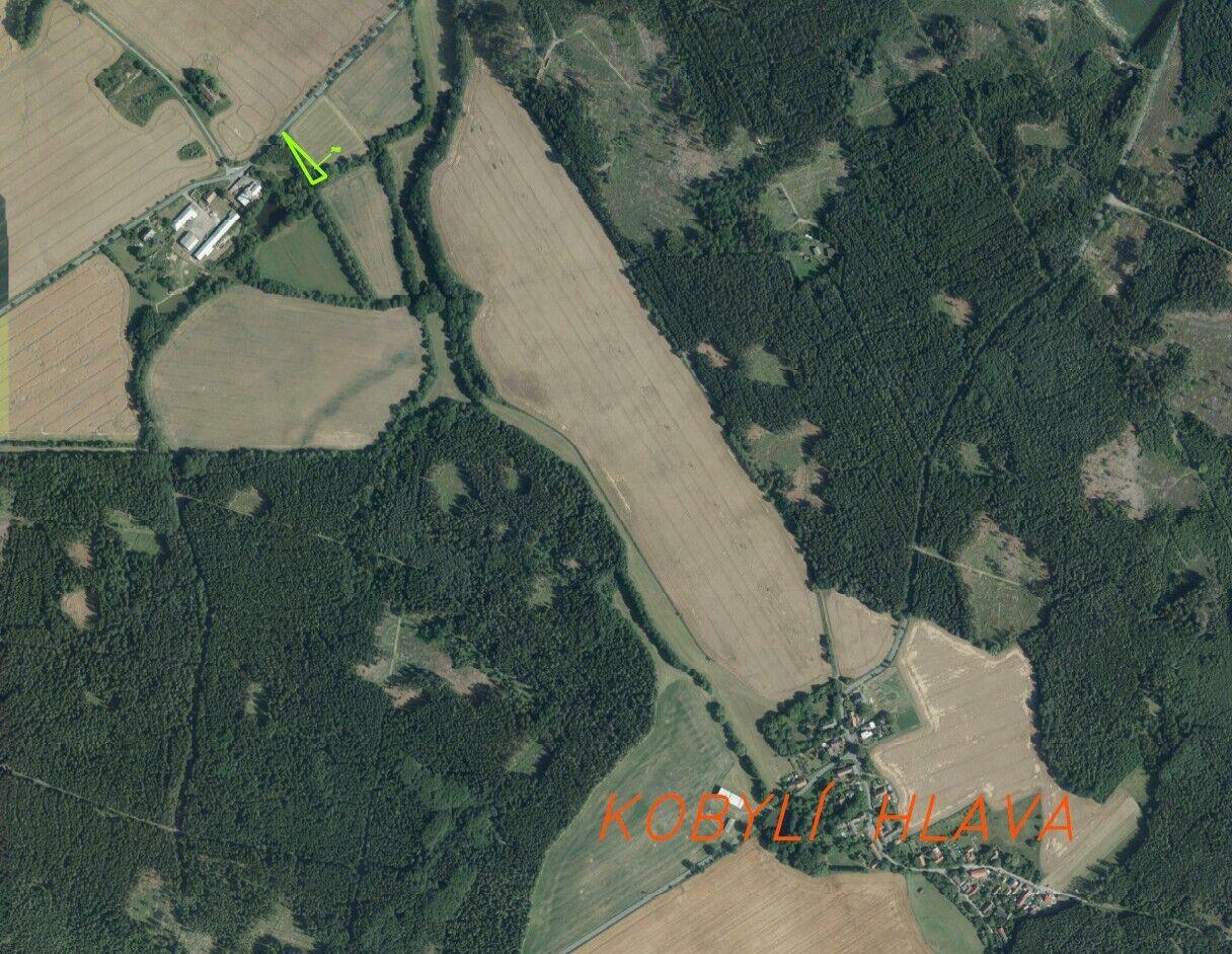 Pozemek v Kobylí Hlavě