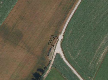 Prodej - pozemek, zemědělská půda, 885 m²