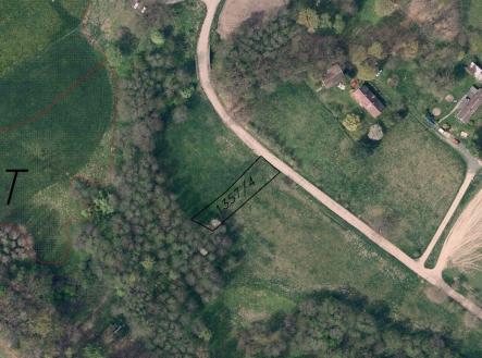 Prodej - pozemek, zemědělská půda, 692 m²