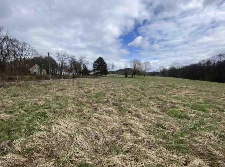 Prodej - pozemek, zemědělská půda, 692 m²