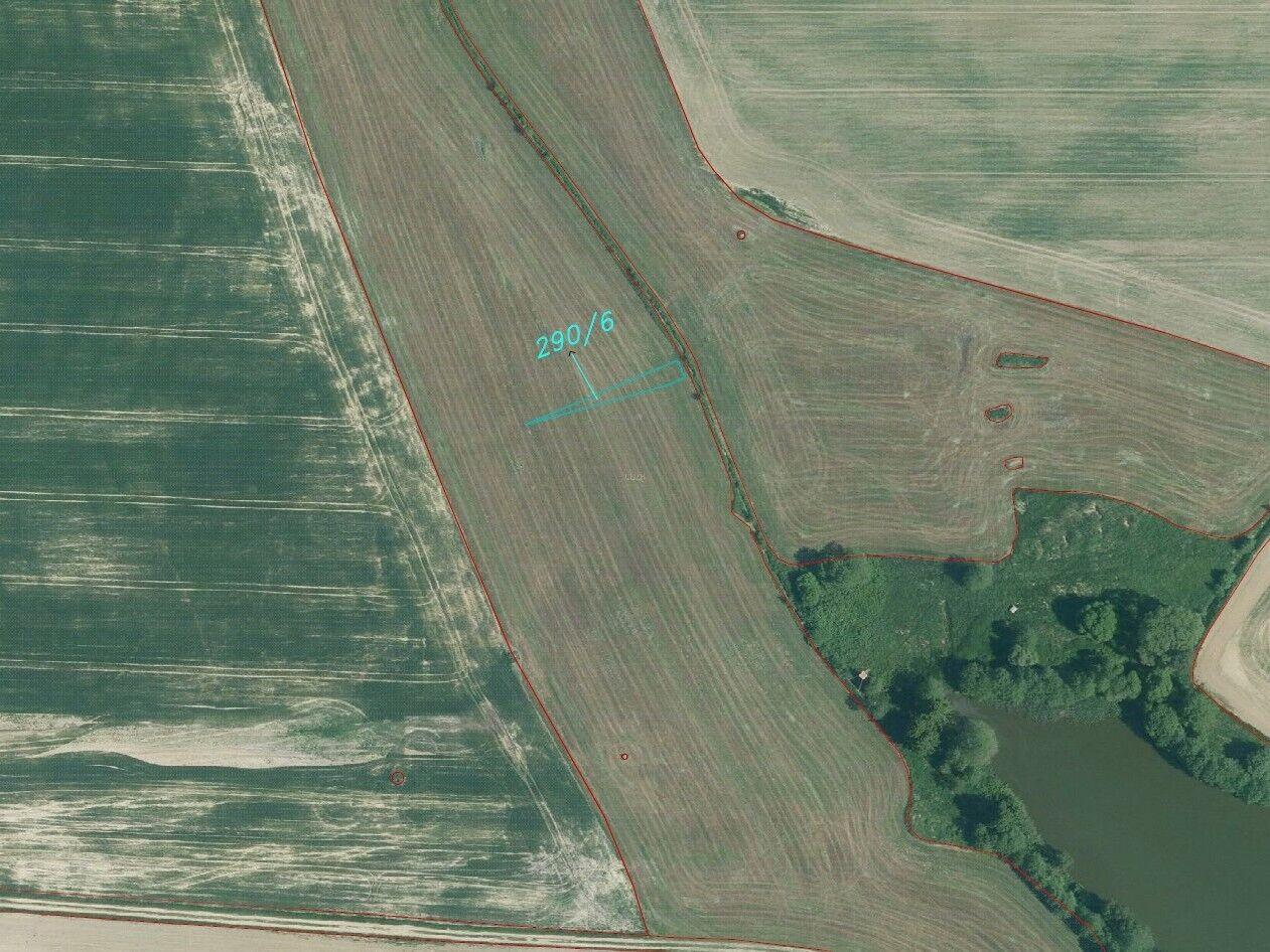 Dražba pozemků Okrouhlá Radouň