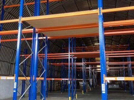 Pronájem - skladovací prostor