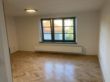 Pronájem bytu, 2+kk, 69 m²