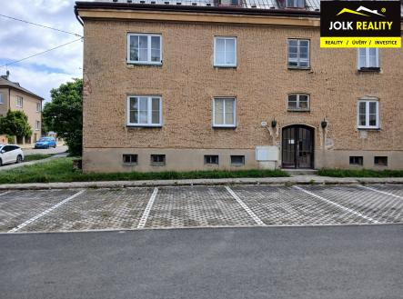 Parkovací místa Englišova Věra Verbíková JOLK Reality | Pronájem - komerční objekt, jiný, 15 m²