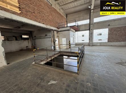 IMG_1575 | Pronájem - komerční objekt, sklad, 800 m²