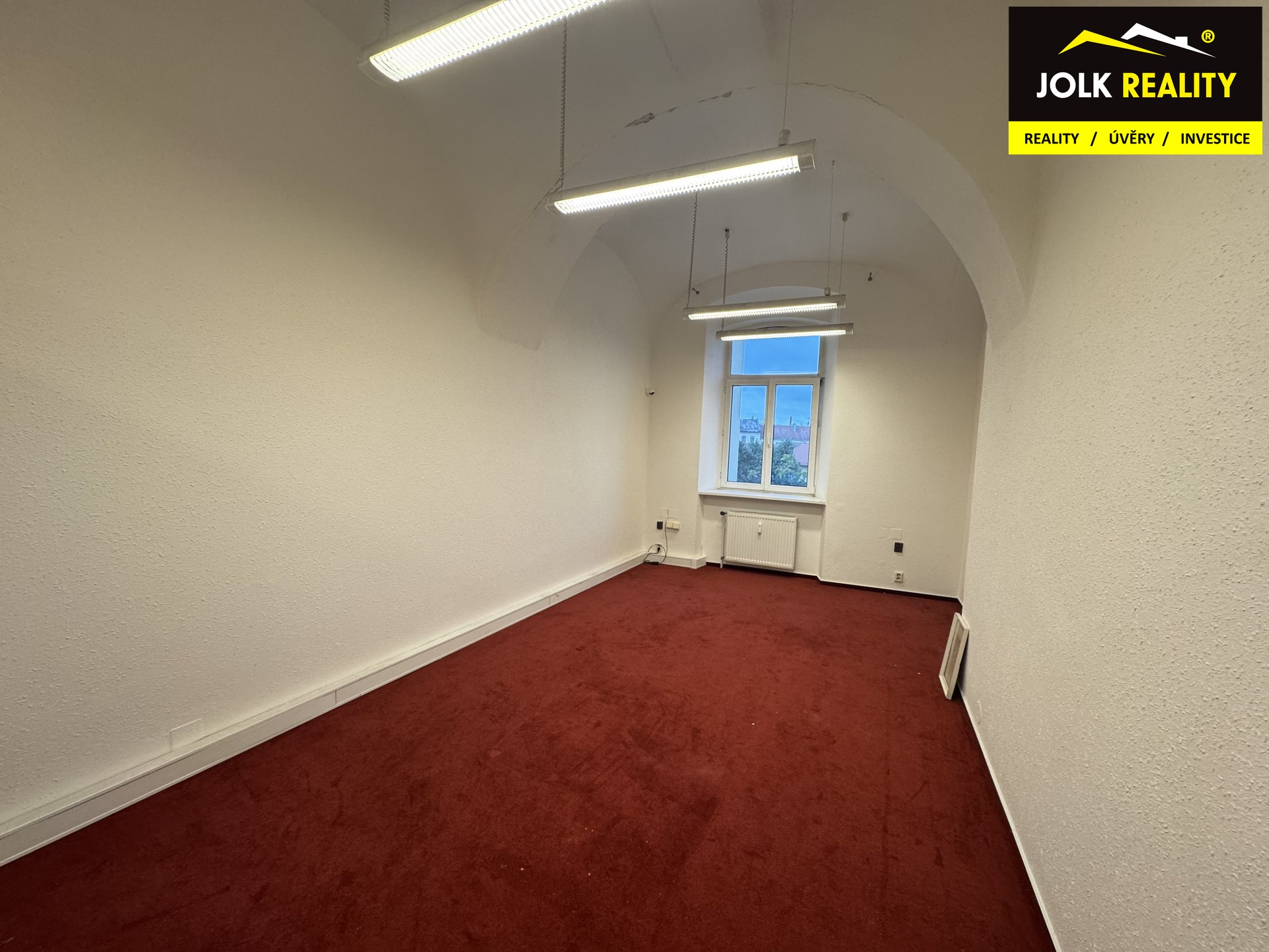 NIKOLA SUKENIKOVA JOLK REALITY PRONAJEM KANCELÁR