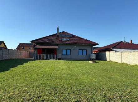 Prodej - dům/vila, 320 m²