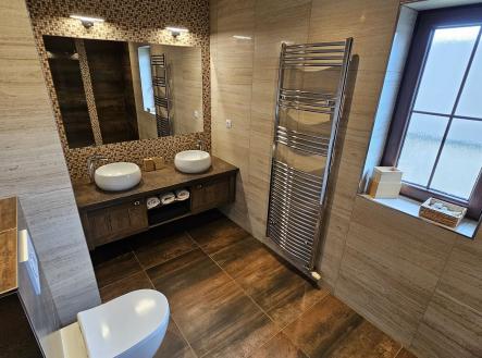 Prodej - penzion, 360 m²