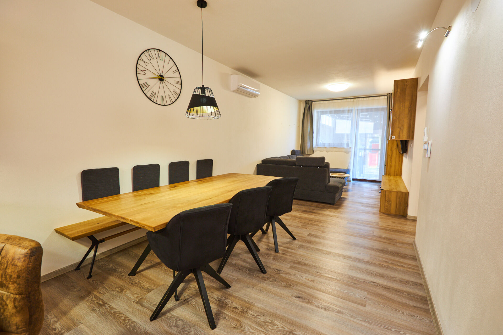 Novostavba RD Brno venkov, 7+kk,dvojgaráž, terasa, přízemí bezbarierové, lze dvougenerační.