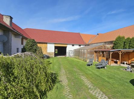 Prodej - dům/vila, 280 m²
