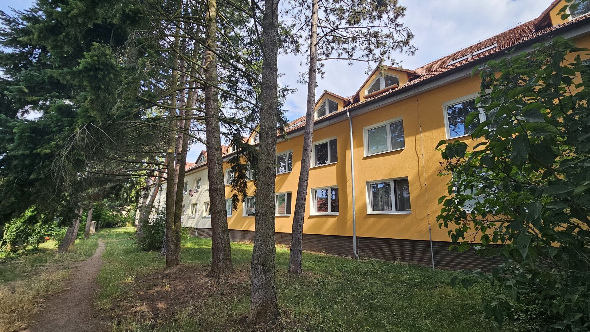 Ihned volná zařízená garsoniéra 26m2 po rekonstrukci, Brno Komín Součkova.