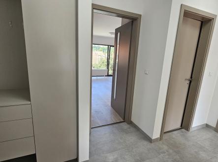 Pronájem bytu, 3+kk, 85 m²