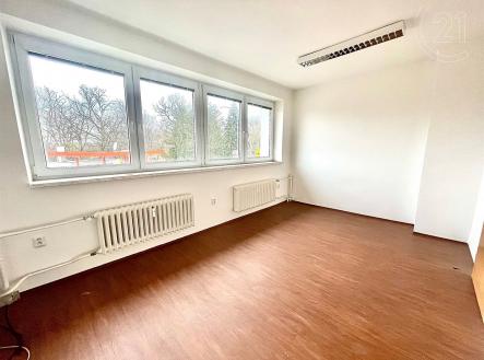 . | Pronájem - kanceláře, 19 m²