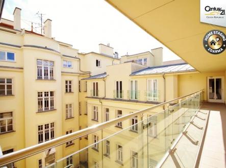 balkón s balkón | Pronájem bytu, 3+1, 104 m²