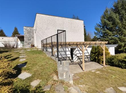 . | Prodej - dům/vila, 320 m²