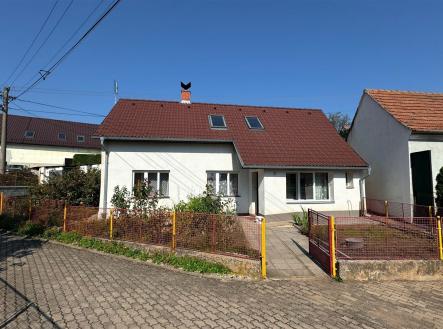 . | Prodej - dům/vila, 170 m²