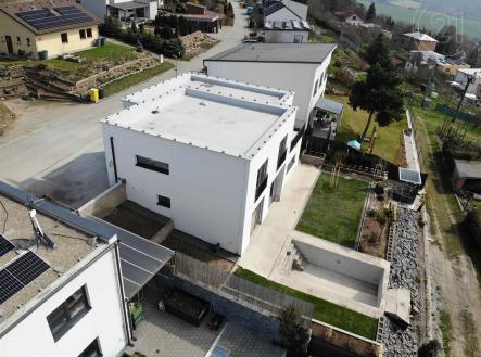 . | Prodej - dům/vila, 224 m²