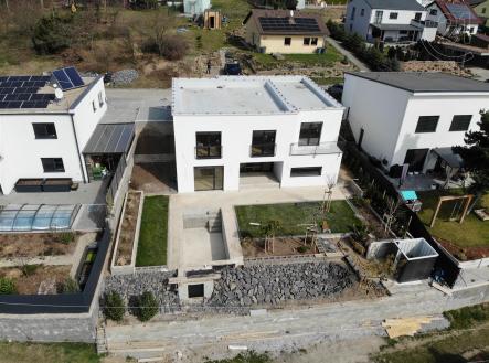 . | Prodej - dům/vila, 224 m²