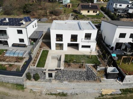 . | Prodej - dům/vila, 224 m²