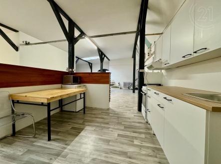 . | Pronájem bytu, 5+kk, 250 m²