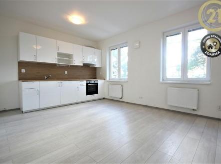 . | Pronájem bytu, 1+kk, 29 m²