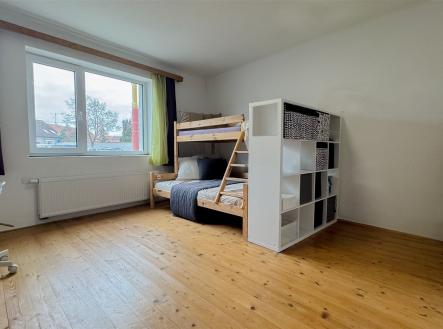 . | Prodej - dům/vila, 493 m²