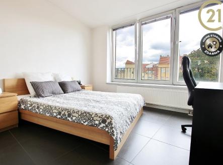 . | Pronájem bytu, 2+kk, 47 m²