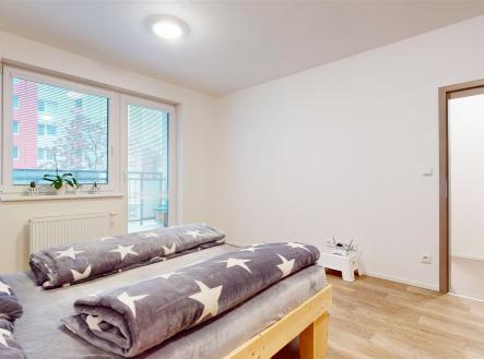 . | Pronájem bytu, 2+kk, 44 m²