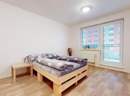 . | Pronájem bytu, 2+kk, 44 m²