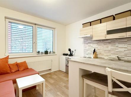 . | Pronájem bytu, 2+kk, 44 m²