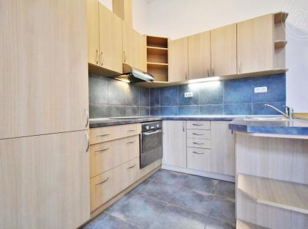 . | Pronájem bytu, 1+kk, 41 m²