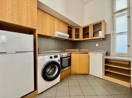 . | Pronájem bytu, 2+kk, 66 m²