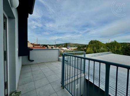 . | Pronájem bytu, 2+kk, 50 m²