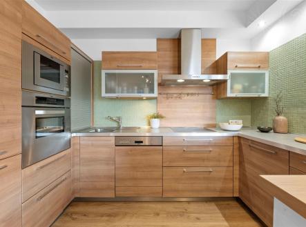 . | Prodej bytu, 3+kk, 84 m²