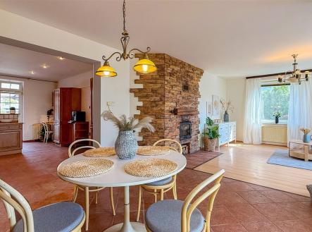 . | Prodej - dům/vila, 322 m²
