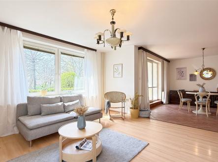 . | Prodej - dům/vila, 322 m²