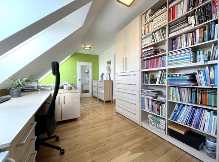 . | Prodej bytu, 4+kk, 120 m²