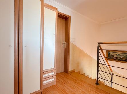 . | Prodej - dům/vila, 128 m²