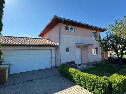 . | Prodej - dům/vila, 128 m²